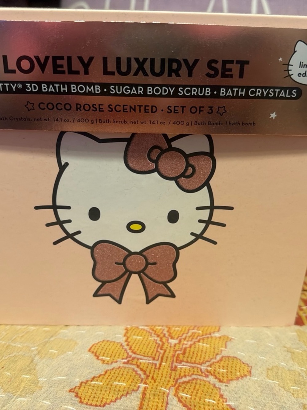 Hello Kitty Coco Rose Bath Set in Pink and Rose Gold
